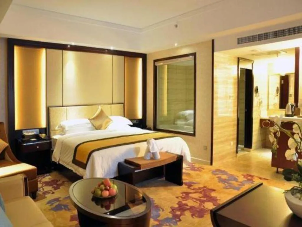 Bed in Haikou Conifer Garden Hotel