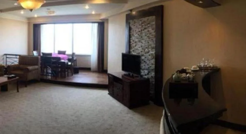 Fangzhong Holiday Hotel