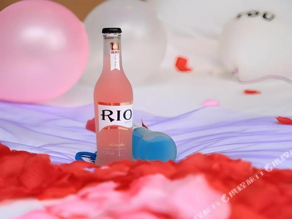 IU Hotel Guiyang North Station Shibei Road