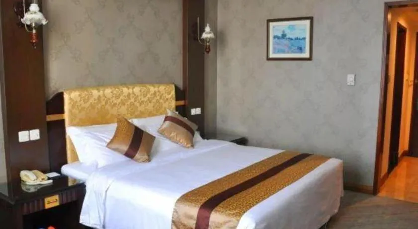 Bed in Chongqing Sunshine Continental Grand Hotel