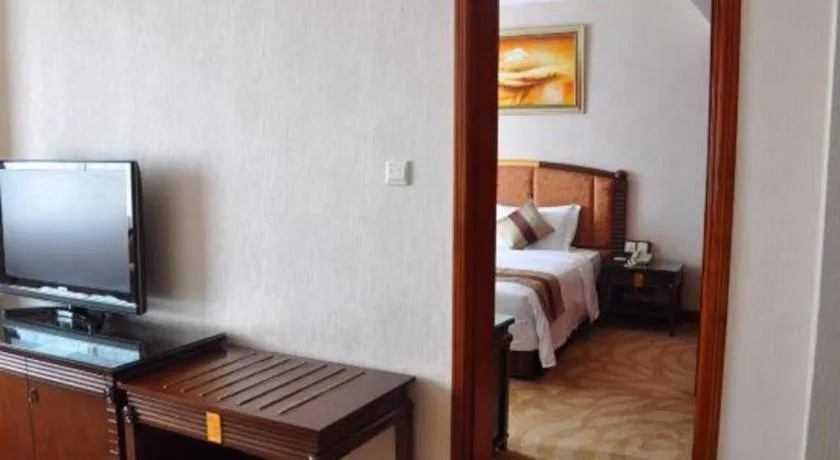 Bed in Chongqing Sunshine Continental Grand Hotel