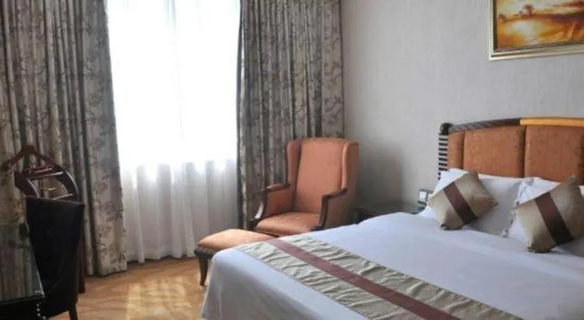 Bed in Chongqing Sunshine Continental Grand Hotel