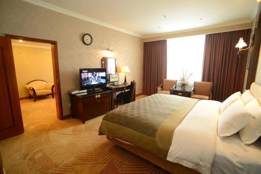 Bed in Chongqing Sunshine Continental Grand Hotel