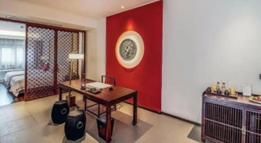 Bed in Grand House Chongqing Dazu Rock Carvings