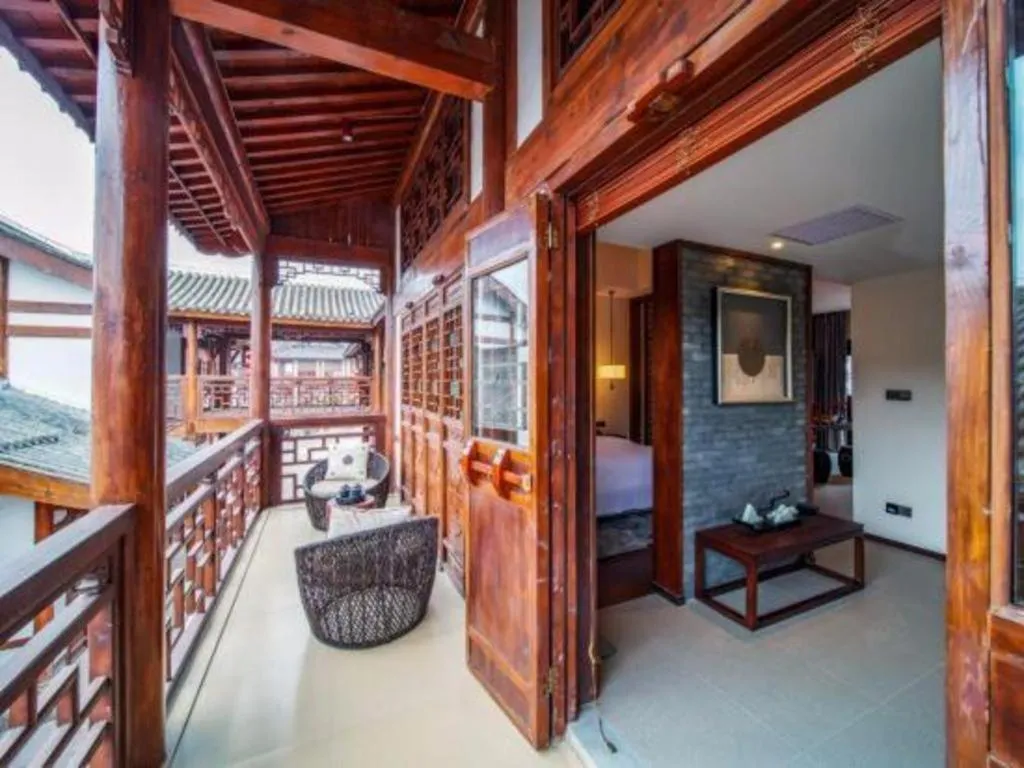 Grand House Chongqing Dazu Rock Carvings