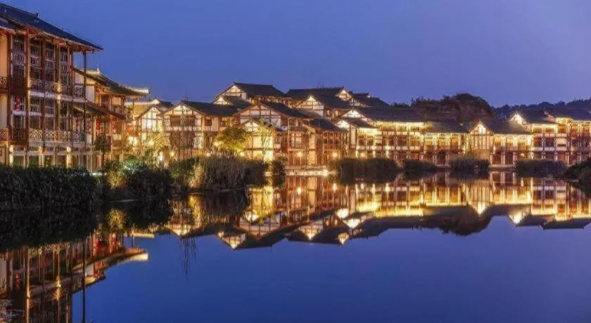 Grand House Chongqing Dazu Rock Carvings