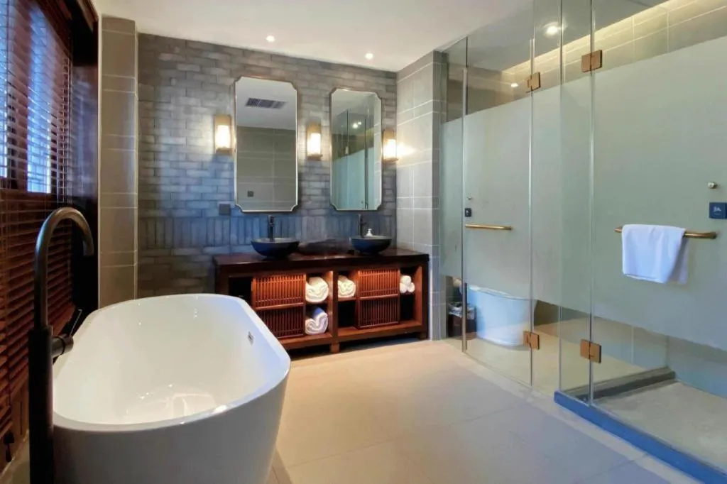 Grand House Chongqing Dazu Rock Carvings