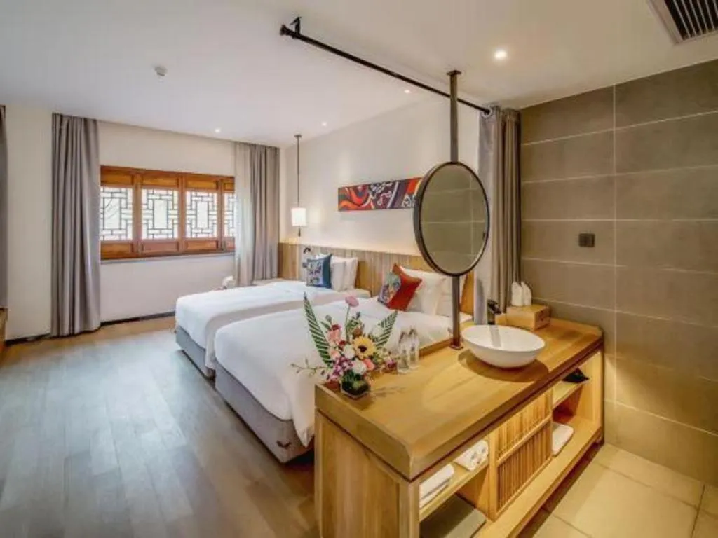 Bed in Grand House Chongqing Dazu Rock Carvings