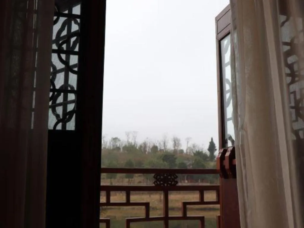 Grand House Chongqing Dazu Rock Carvings