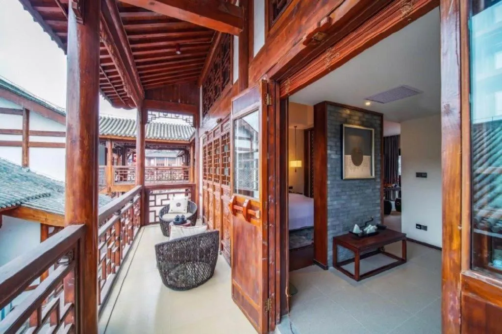 Grand House Chongqing Dazu Rock Carvings