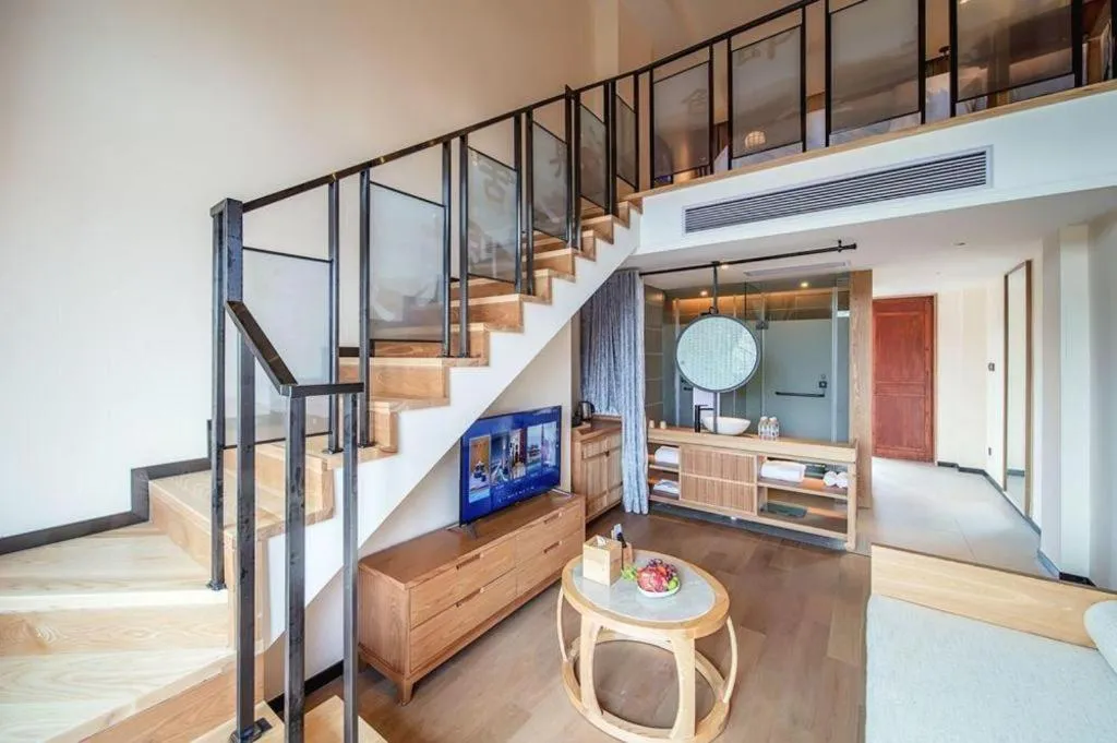 Grand House Chongqing Dazu Rock Carvings