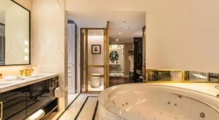 Grand New Century Hotel Yixing