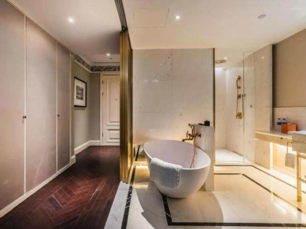 Grand New Century Hotel Yixing