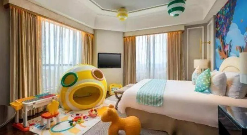 Bed in Grand New Century Hotel Yixing