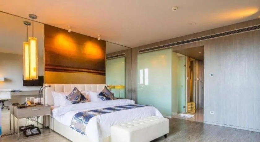 Bed in Jinjiang Metropolo Hotel Hangzhou Xiasha Jinsha Lake