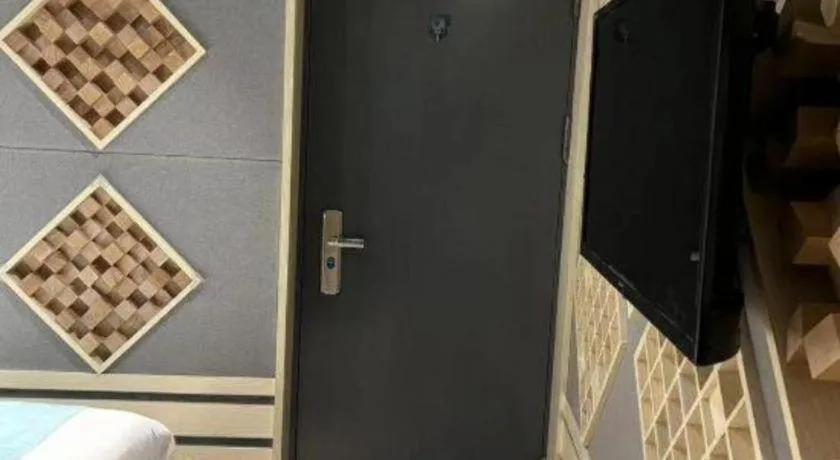 Xana Lite Beijing West Station Branch