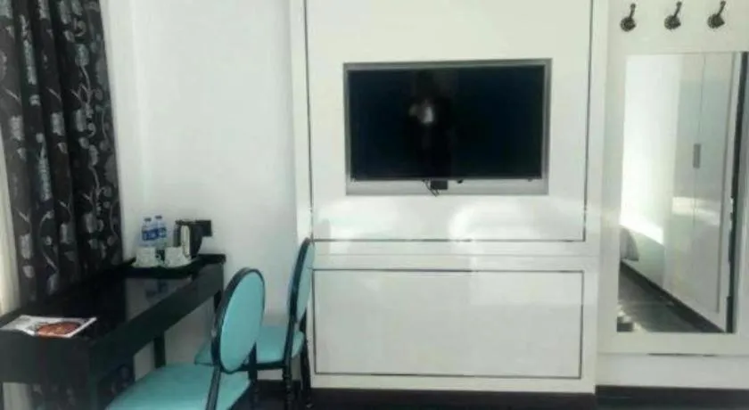 Xana Lite Beijing West Station Branch