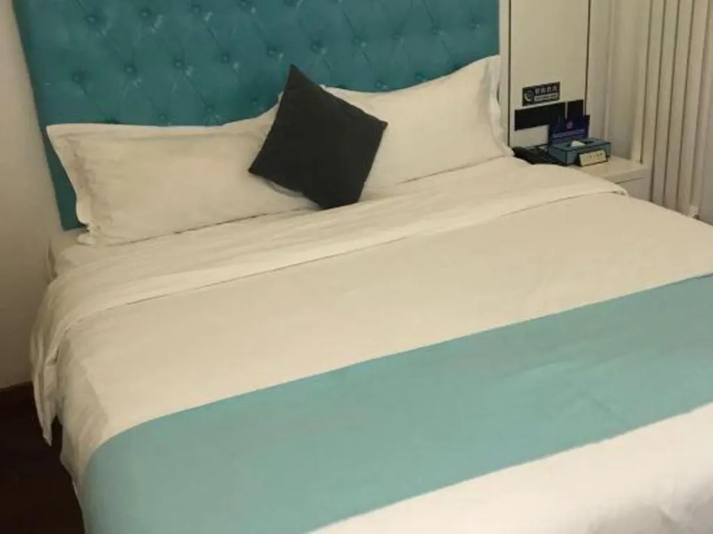 Bed in Xana Lite Beijing West Station Branch