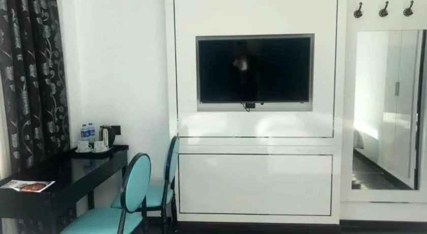 Xana Lite Beijing West Station Branch