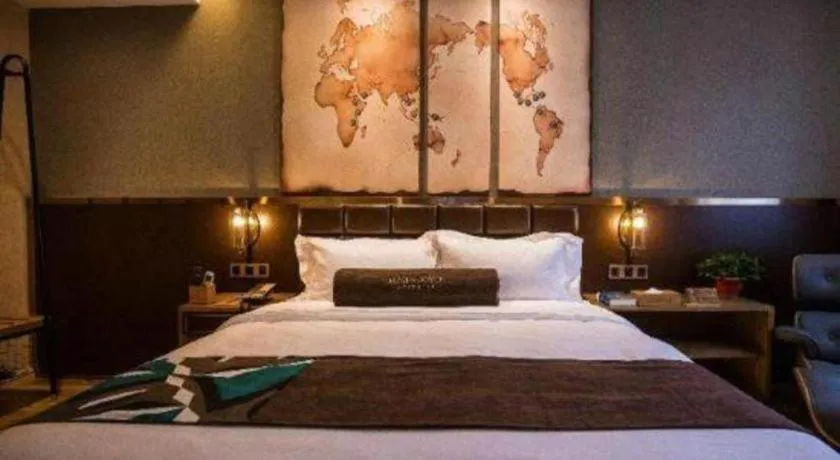 Bed in James Joyce Coffetel·Kaifeng Drum Tower