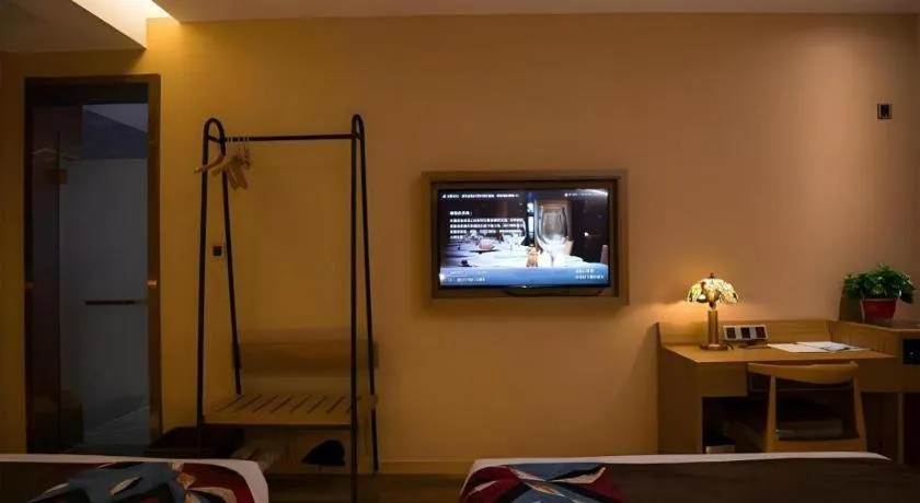 James Joyce Coffetel·Kaifeng Drum Tower