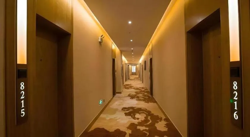 James Joyce Coffetel·Kaifeng Drum Tower