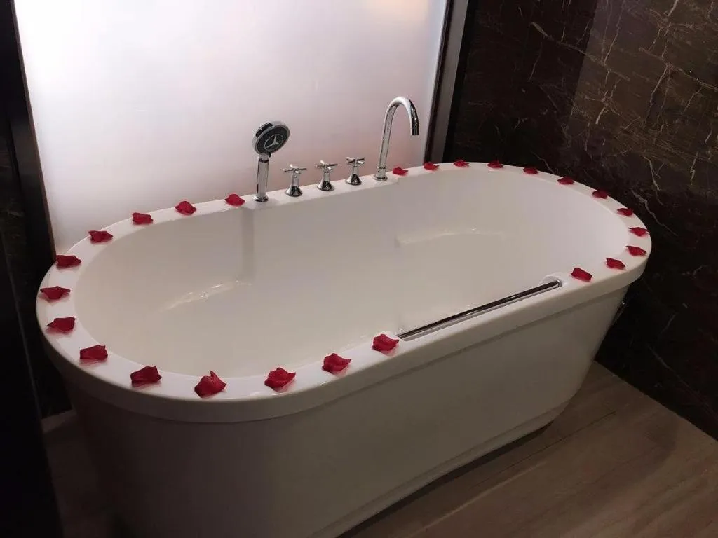 Zmax Changzhi Bayi Square