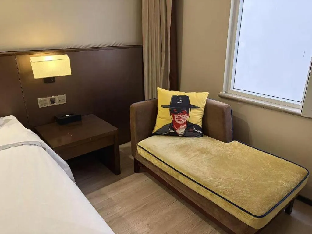 Bed in Zmax Changzhi Bayi Square