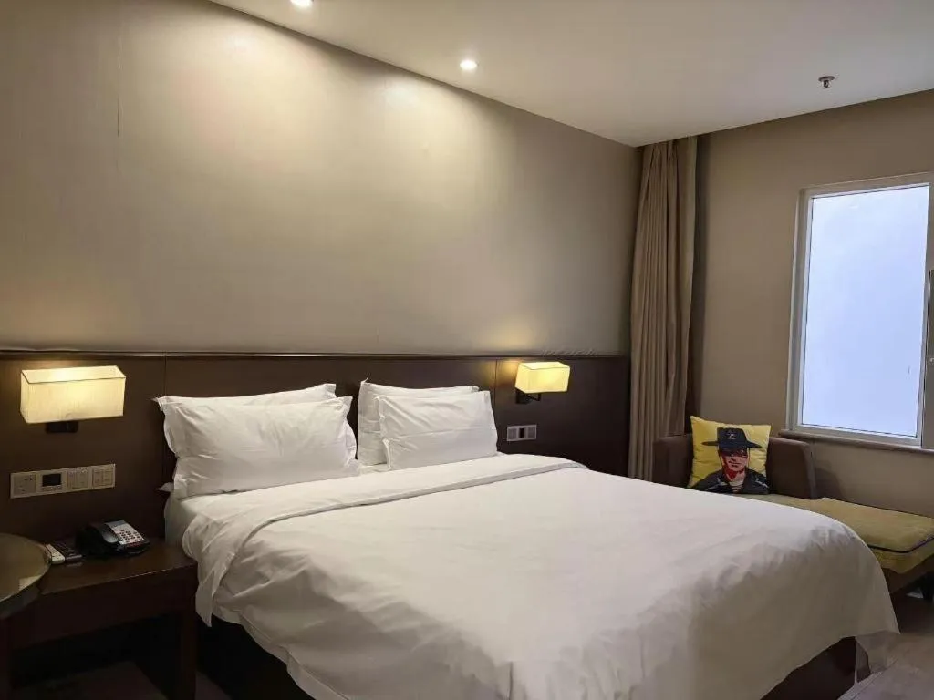 Bed in Zmax Changzhi Bayi Square