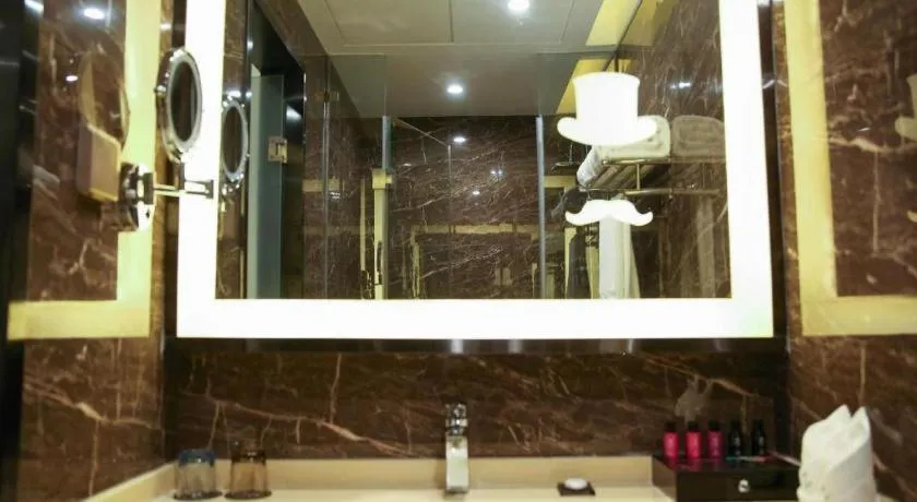 Zmax Changzhi Bayi Square