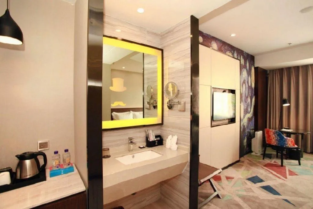 Zmax Changzhi Bayi Square