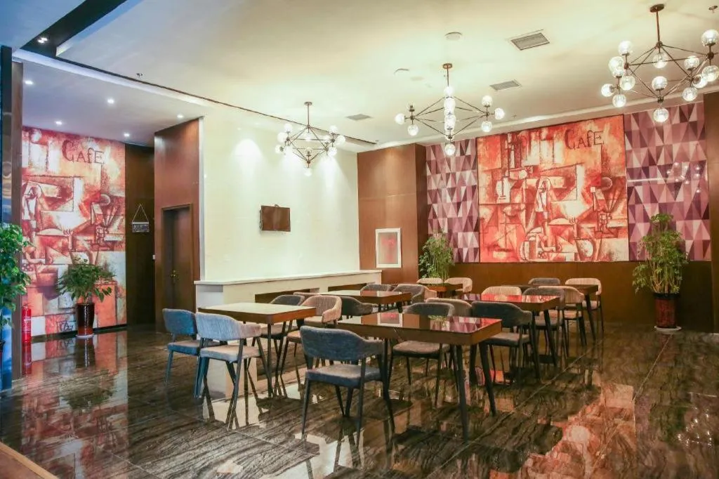 Zmax Changzhi Bayi Square