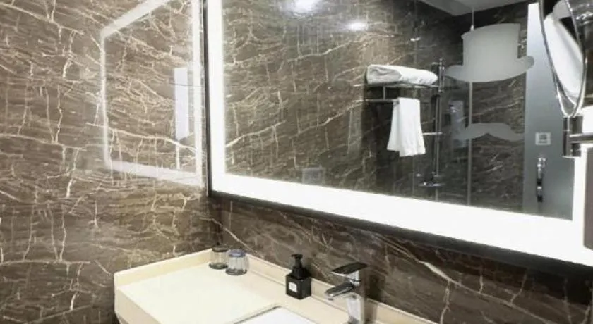 Zmax Changzhi Bayi Square