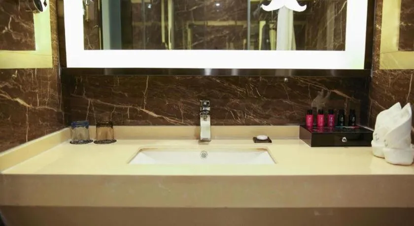 Zmax Changzhi Bayi Square