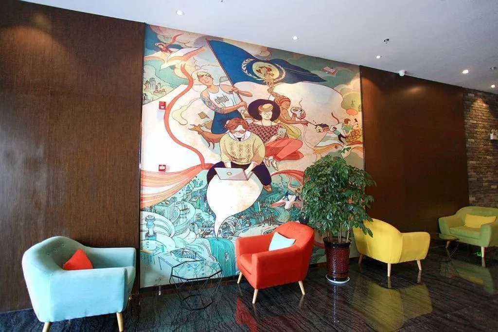 Zmax Changzhi Bayi Square