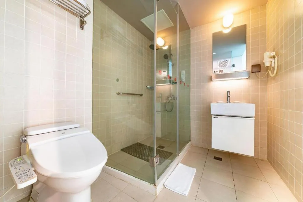 Jinjiang Inn Select Yancheng Oufeng Hua Street Julong Lake