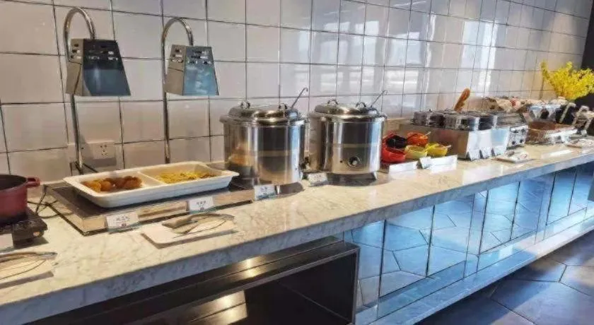 Jinjiang Inn Select Yancheng Oufeng Hua Street Julong Lake