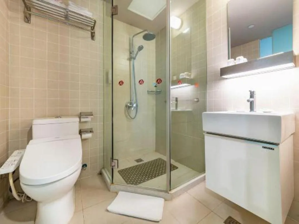 Jinjiang Inn Select Yancheng Oufeng Hua Street Julong Lake