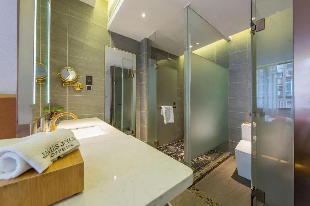 James Joyce Coffetel·Shanghai New International Expo Cente