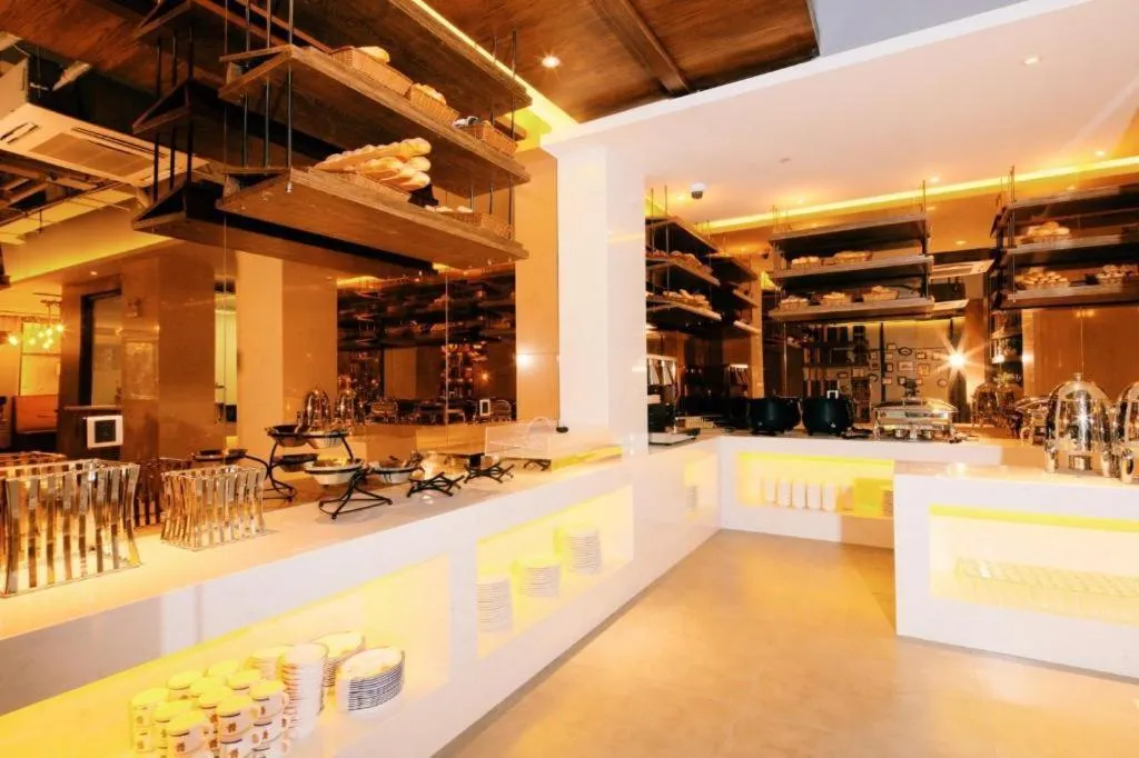 James Joyce Coffetel·Shanghai New International Expo Cente