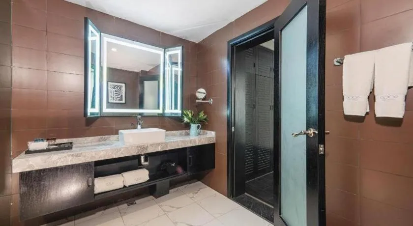 Xana Hotelle·Xining Dashizi Central Square