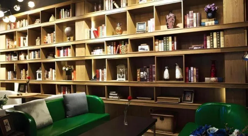 James Joyce Coffetel·Hengyang Jiefang Road Xianfeng Dock