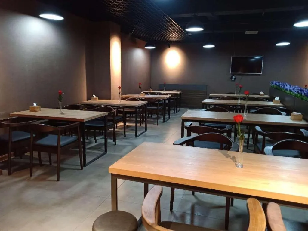 James Joyce Coffetel·Hengyang Jiefang Road Xianfeng Dock