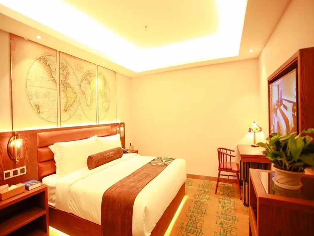 Bed in James Joyce Coffetel Harbin Railway Station Songlei Yuanda Pedestrian Street