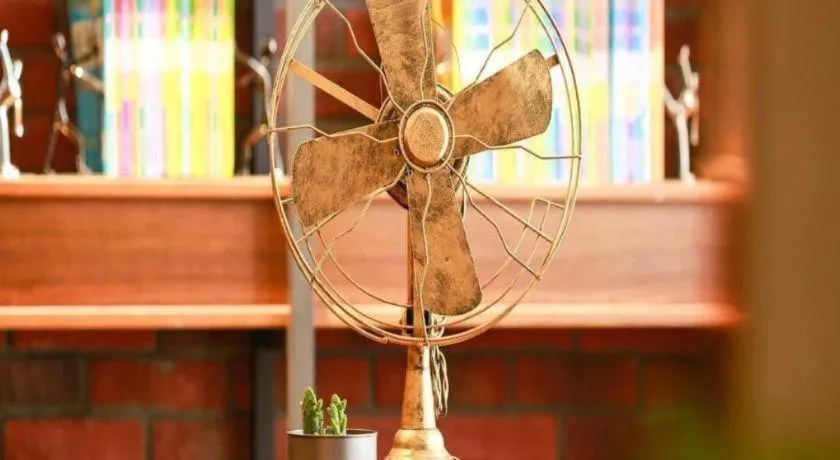 James Joyce Coffetel Harbin Railway Station Songlei Yuanda Pedestrian Street