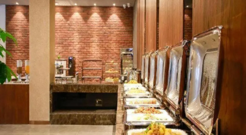 James Joyce Coffetel Harbin Railway Station Songlei Yuanda Pedestrian Street