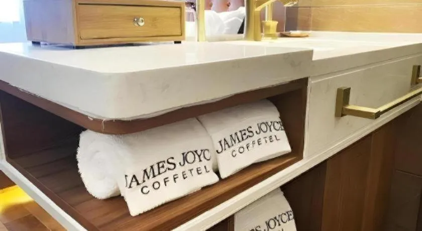 James Joyce Coffetel·Huludao Xingcheng Seaside Tourist Scenic Spot