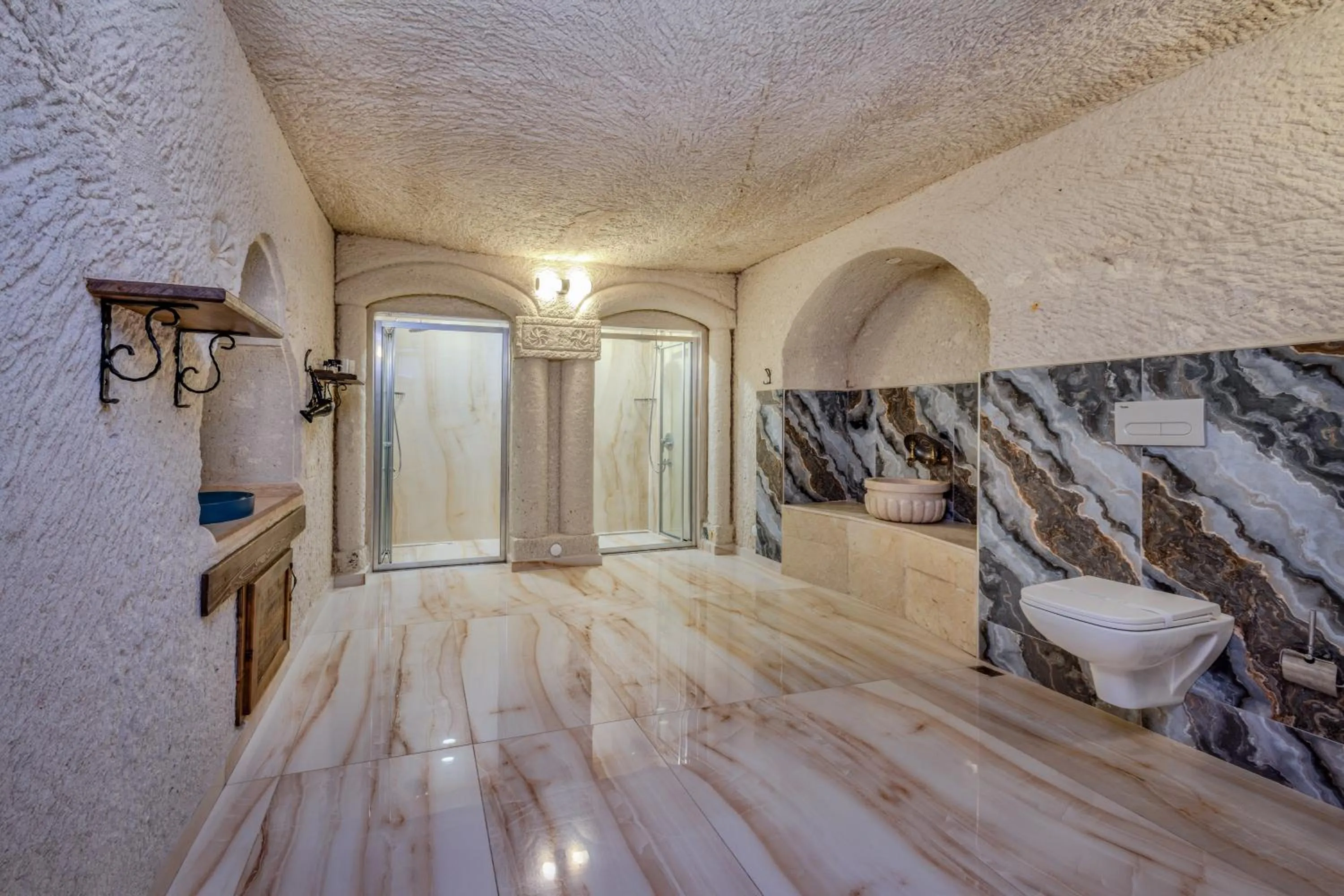 Bathroom in Onur Cave Cappadocia