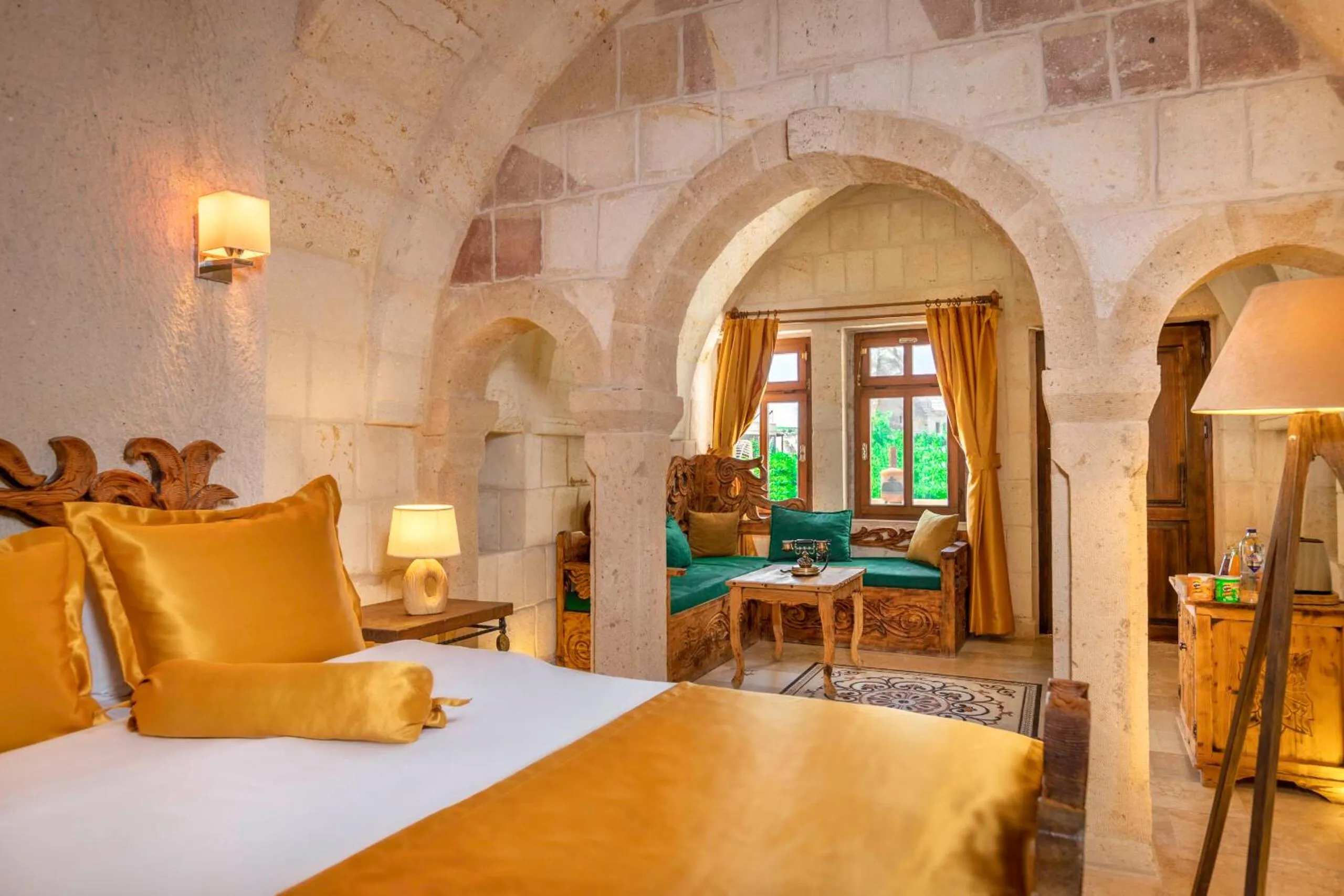 Photo of the whole room, Bed in Onur Cave Cappadocia