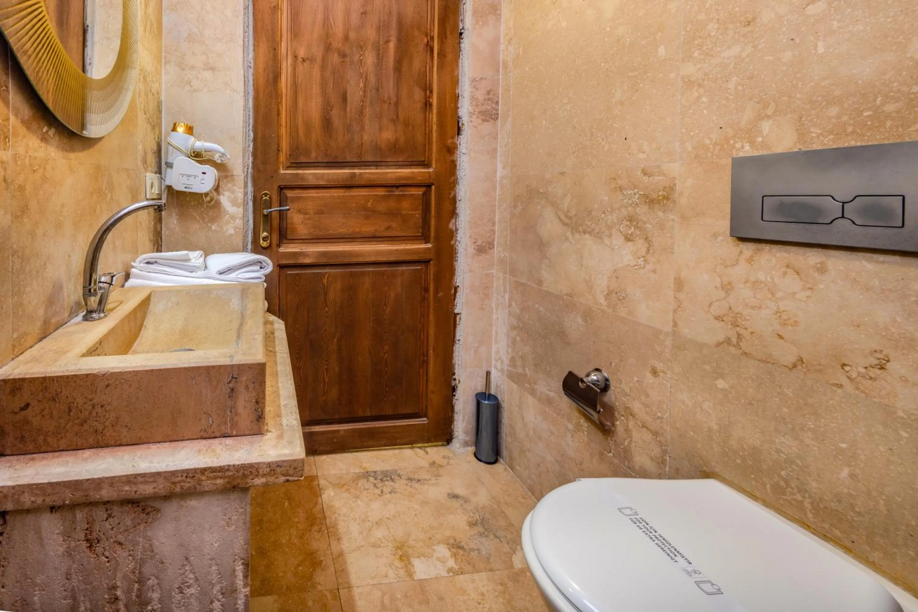 Toilet in Onur Cave Cappadocia